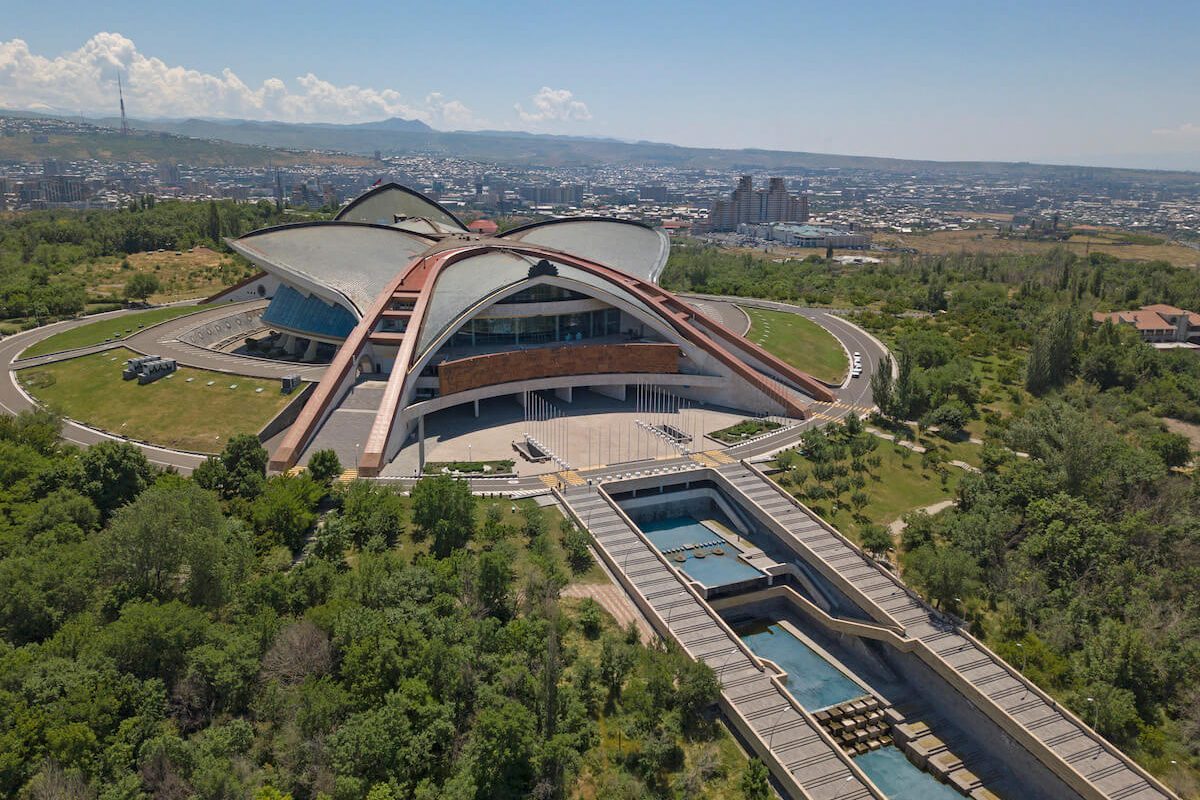 Karen_Demirchyan_Sports_and_Concerts_Complex_shot_from_air,_May_2019 (1)